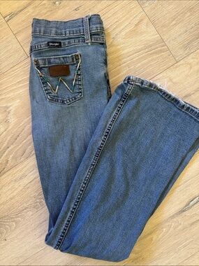 Wrangler Kid’s Boot Cut Jeans in Medium Blue Wash